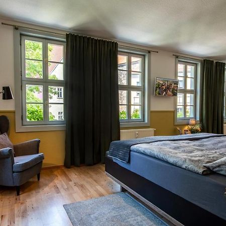Ferienwohnung Am Dom Наумбург Екстериор снимка
