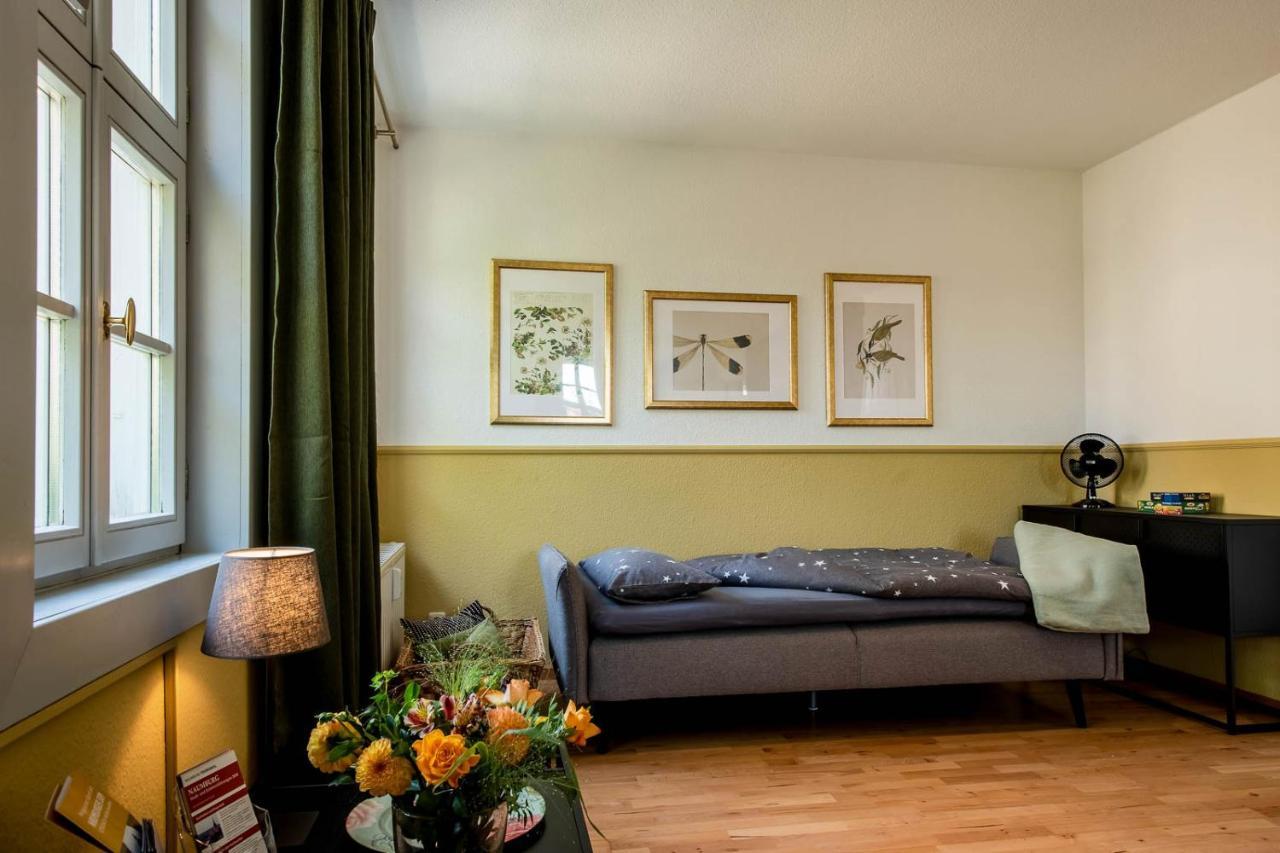 Ferienwohnung Am Dom Наумбург Екстериор снимка