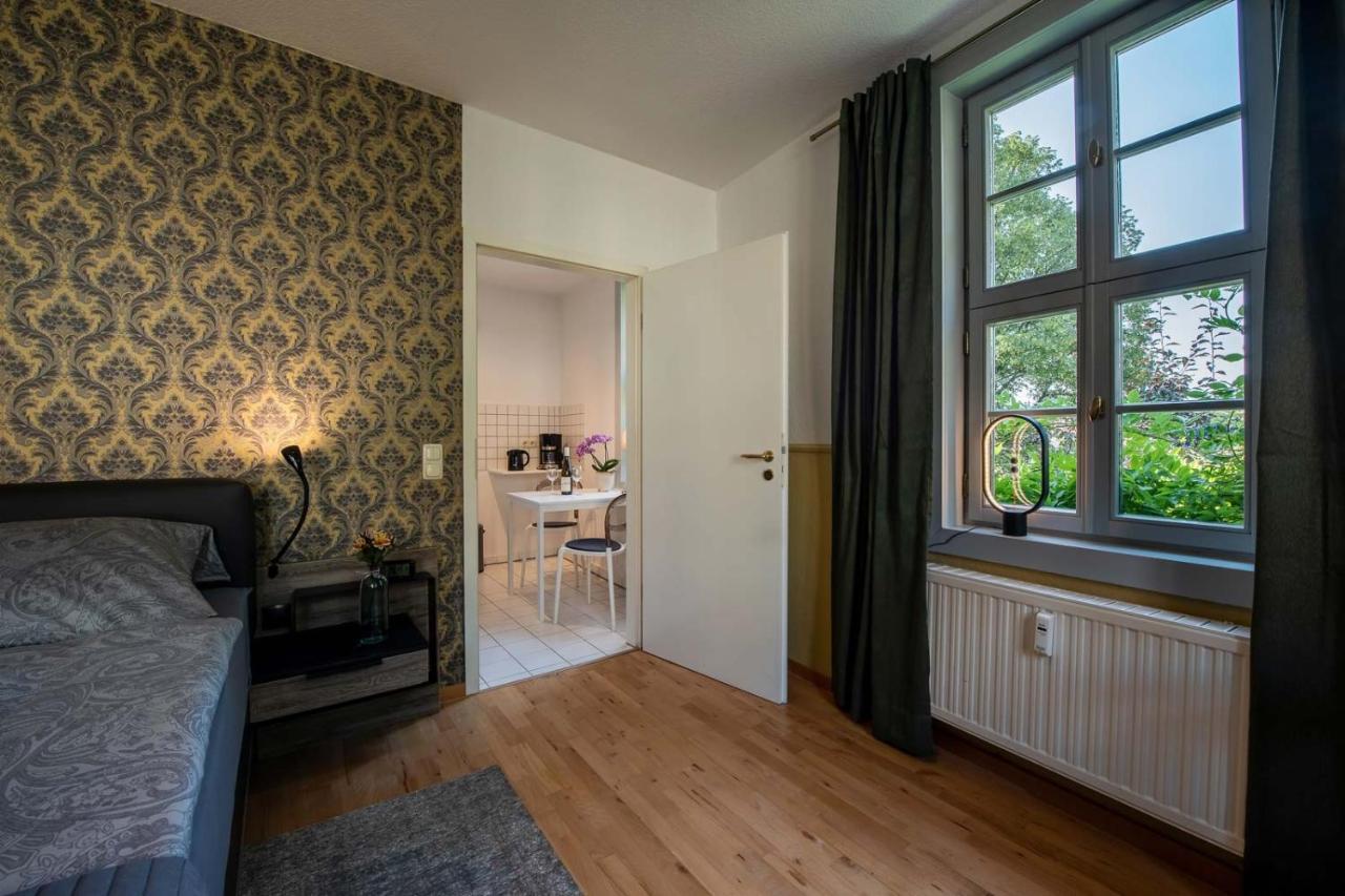 Ferienwohnung Am Dom Наумбург Екстериор снимка